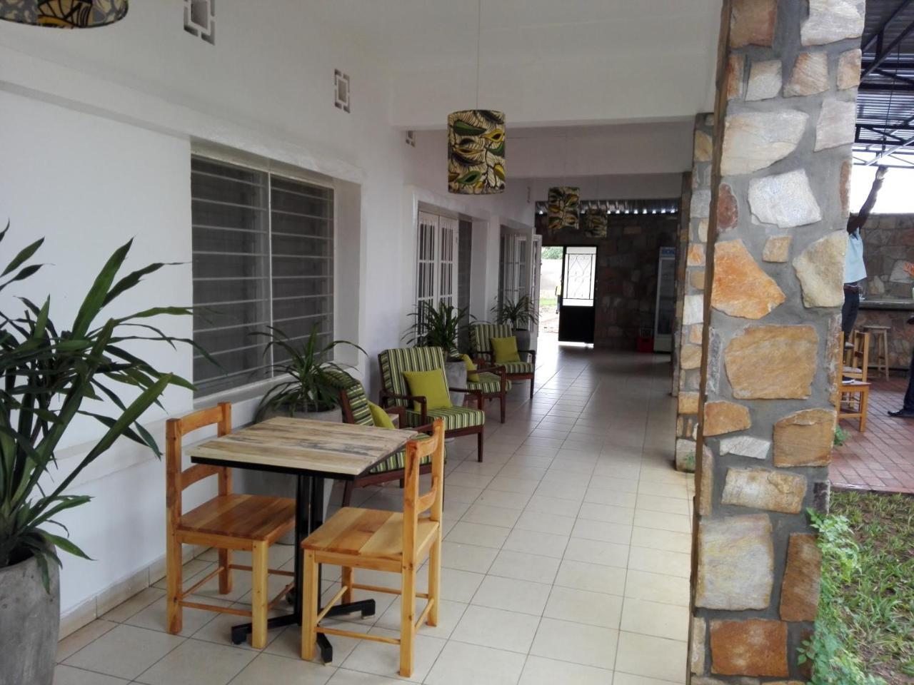 Urban Lodge Bujumbura Luaran gambar